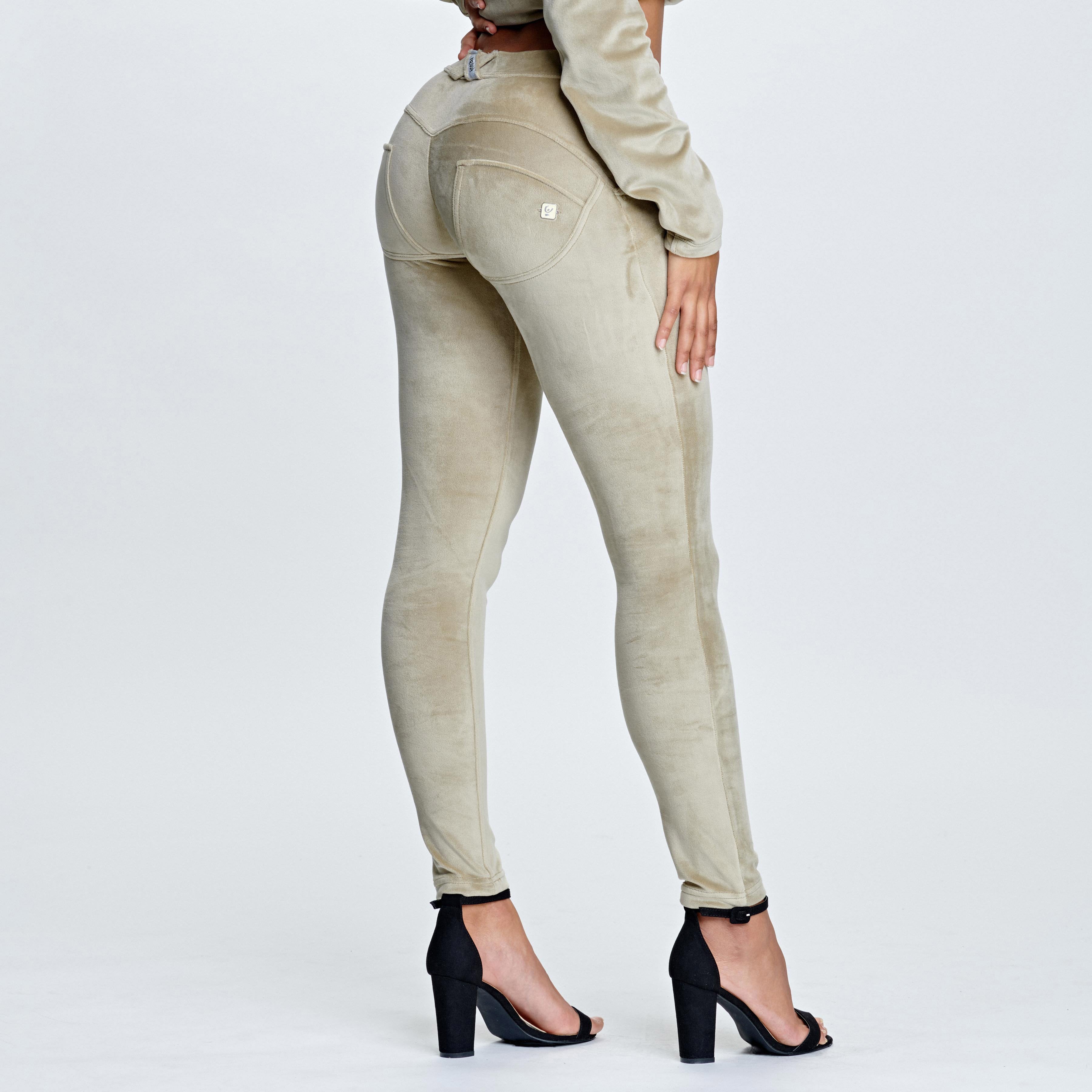 WR.UP® Velvet Set - Mid Waist - Full Length - Sand Storm Tracksuit Set